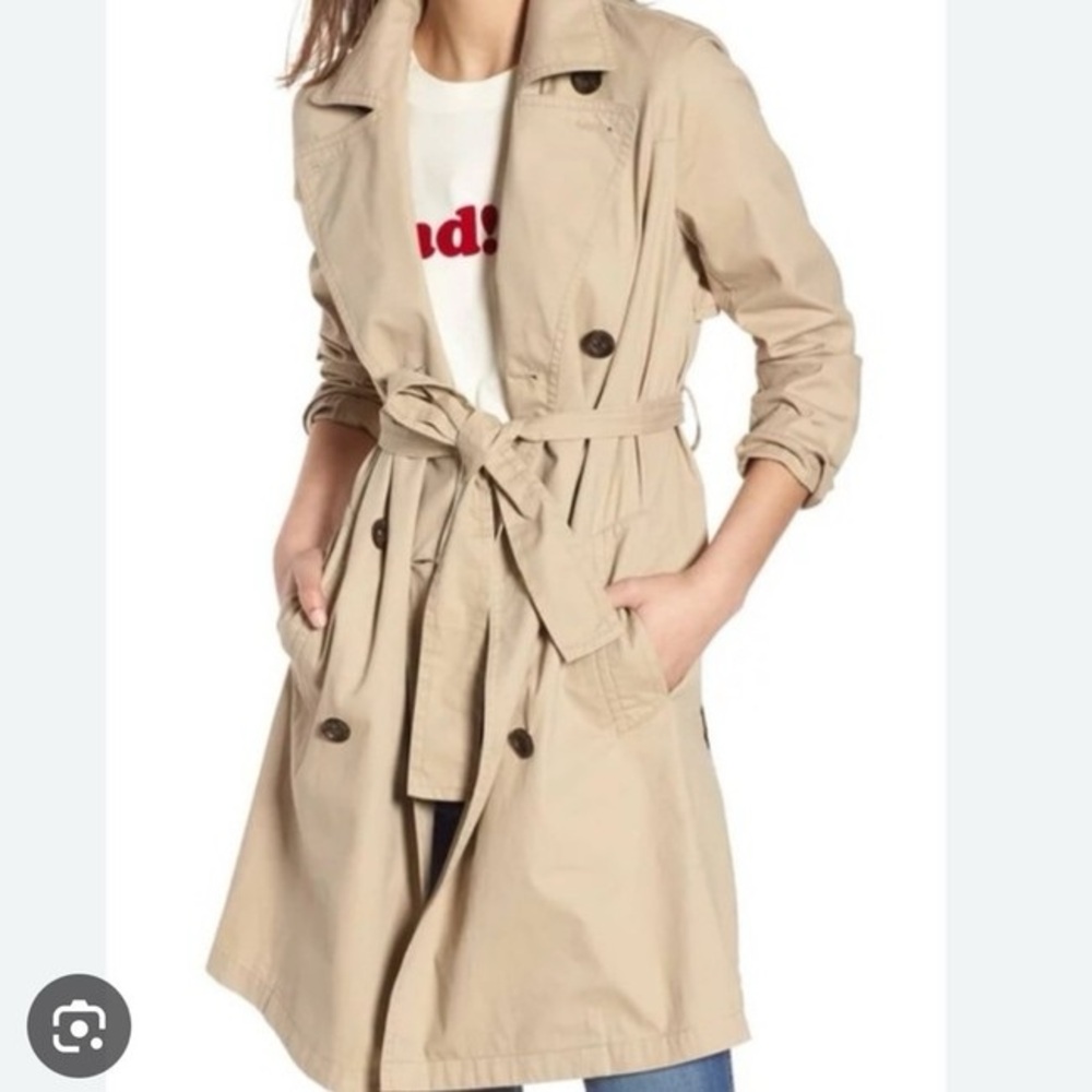 Madewell Abroad Belted Trench Coat - Tan
